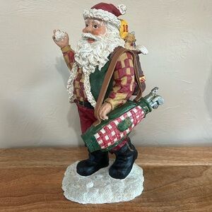 Golf 18 holes Santa Resine 10” Figure